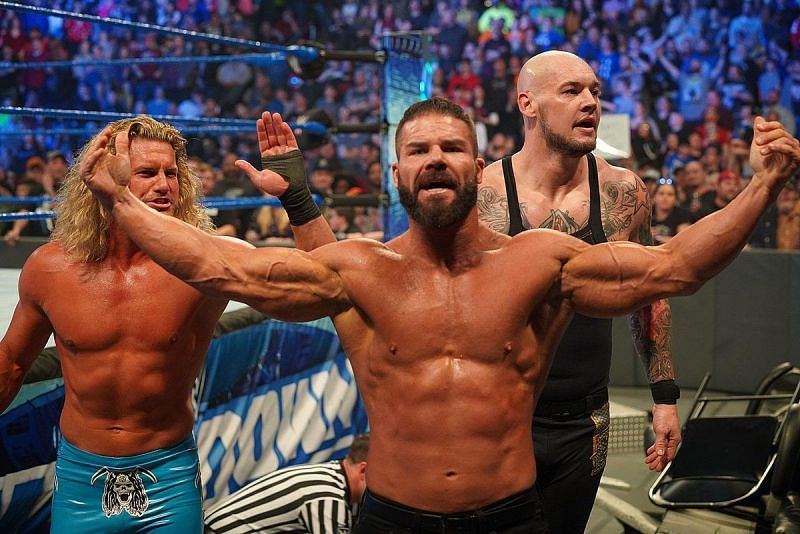 Baron Corbin was goeie vriende met Dolph Ziggler en Robert Roodein 2019.