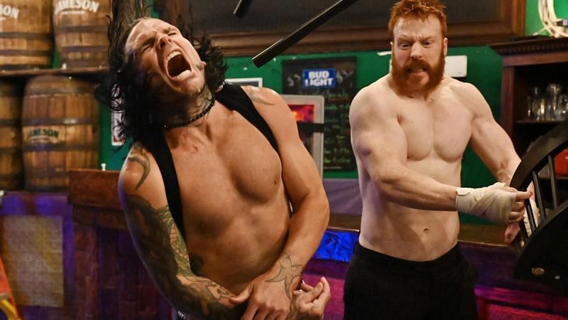 Jeff Hardy lwn Sheamus â ???? Pertarungan Bar