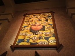 Niekingas „Me Minion Mayhem“ iškilmingas atidarymas „Universal Studios Hollywood“