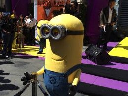 Niekingas „Me Minion Mayhem“ iškilmingas atidarymas „Universal Studios Hollywood“