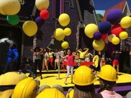 Niekingas „Me Minion Mayhem“ iškilmingas atidarymas „Universal Studios Hollywood“