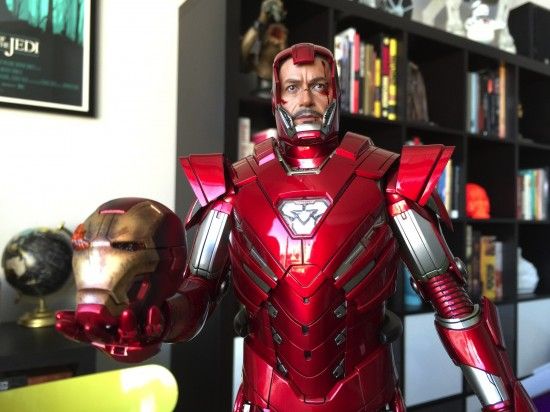 Karšti žaislai „Iron Man Mark 33 Silver Centurion Sixth Scale Figure“