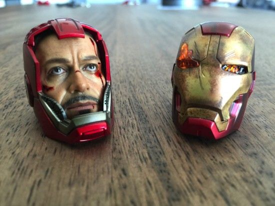 Karšti žaislai „Iron Man Mark 33 Silver Centurion Sixth Scale Figure“