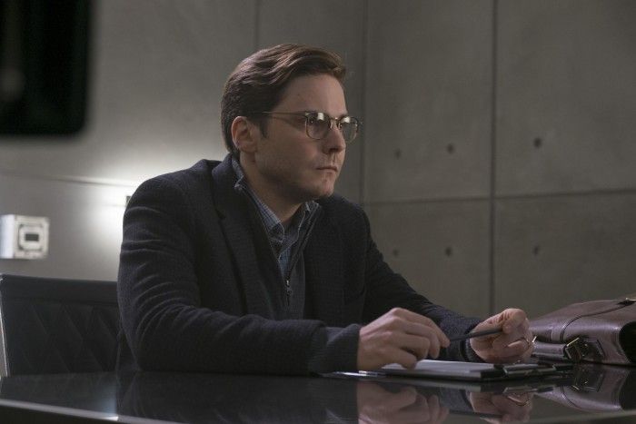 Daniel Bruhl como Helmut Zemo na Guerra Civil do Capitão América