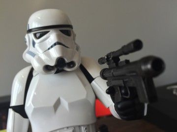 Sıcak Oyuncaklar Star Wars Stormtrooper Altıncı Ölçek Şekil