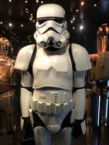 002-Star-Wars-Identities-The-Exhibition-Stormtrooper-Costume-από-Joshua-Meyer