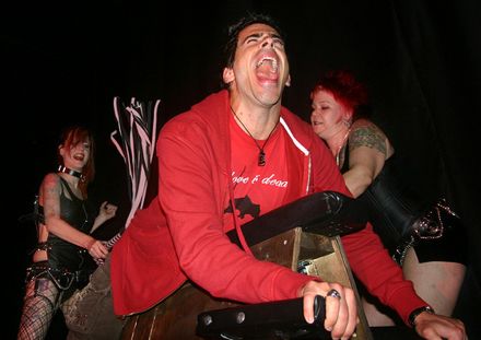 Eli Roth la Alamo
