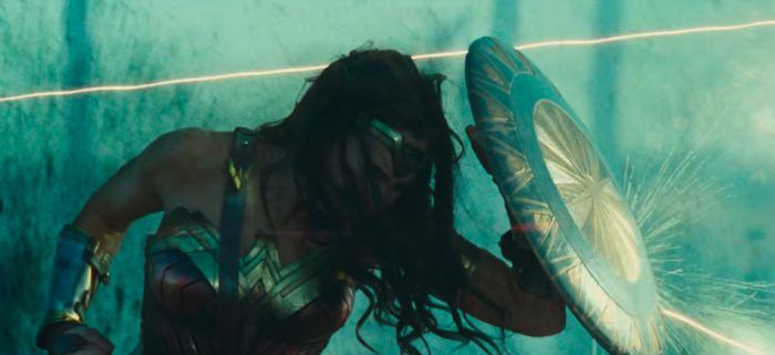 Wonder Woman 1984 bouclier